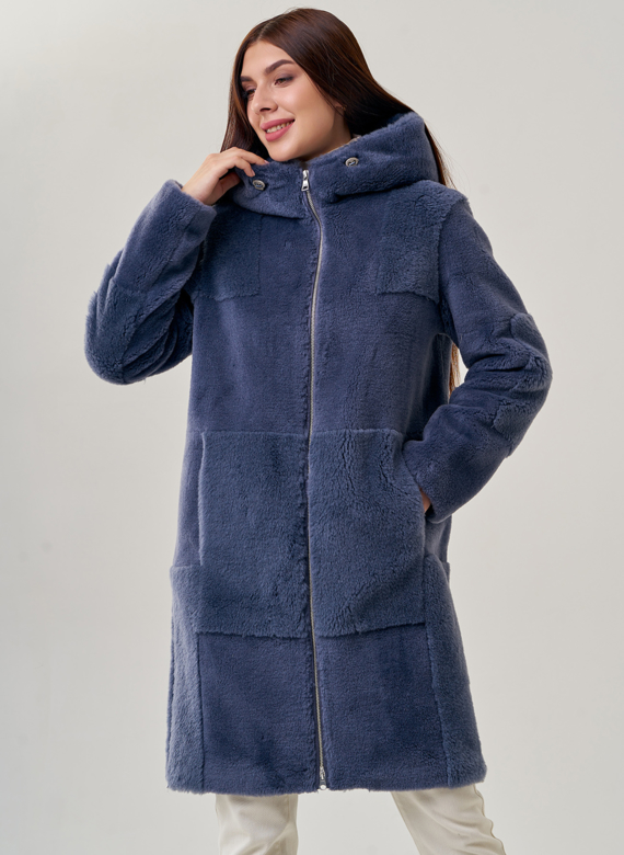 Женское пальто из шерсти с капюшоном
