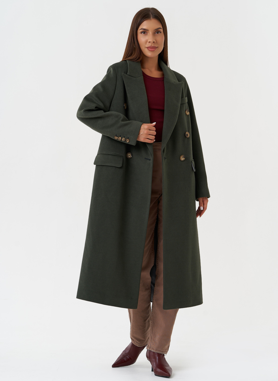 Длинное двубортное пальто с английским воротником