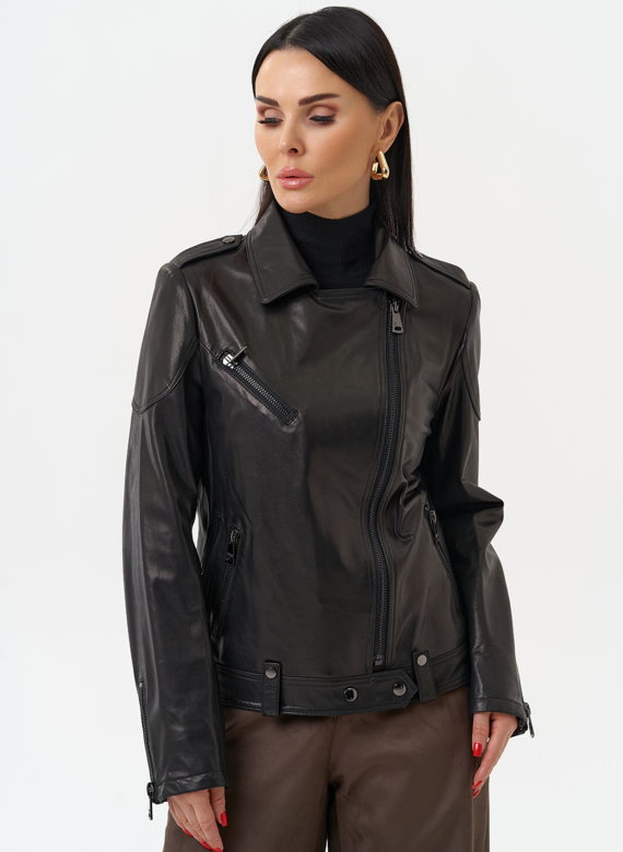 Куртка кожаная черного цвета