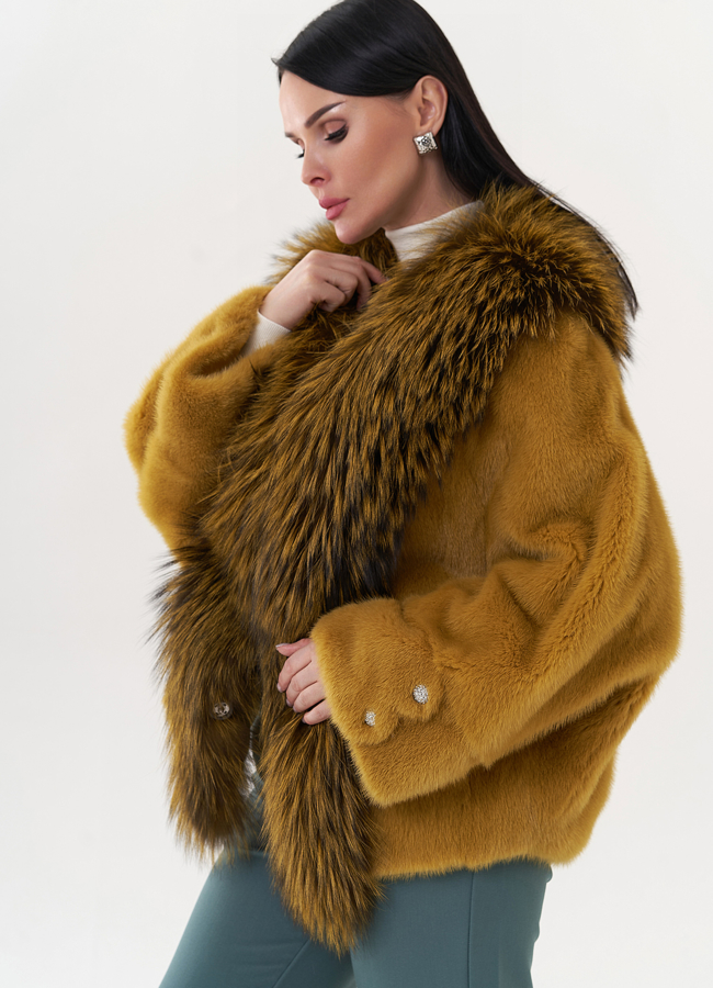 Норковая шуба укороченная модель № 24739 универмаг малина