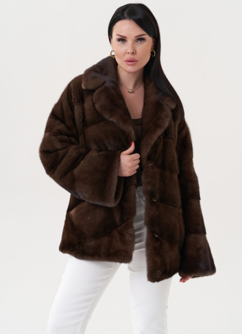 Укороченная шуба из меха норки