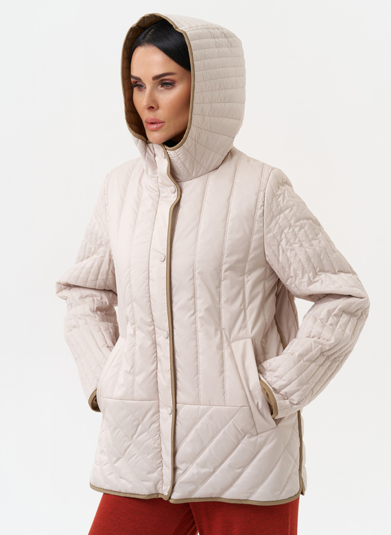 Женская утепленная куртка с капюшоном