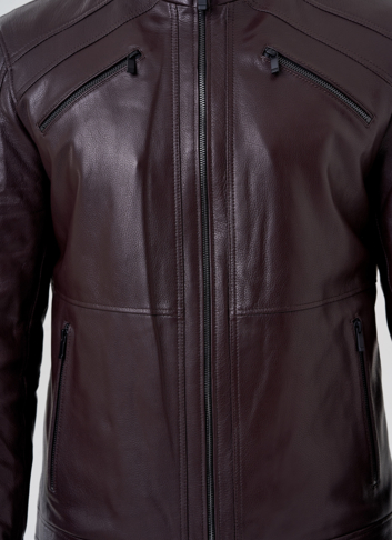 Мужская кожаная куртка 