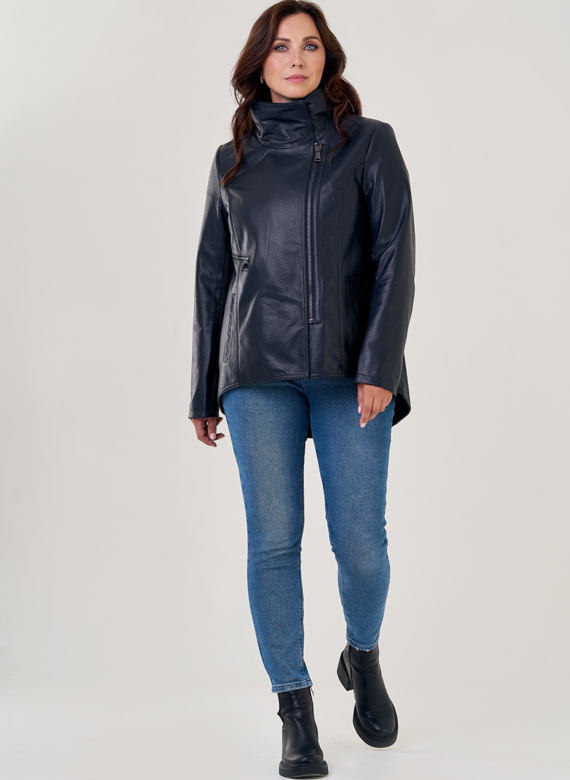 Кожаная куртка на молнии темно-синего цвета 