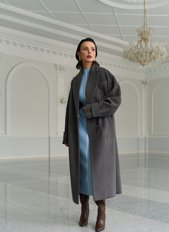 Женское пальто с поясом