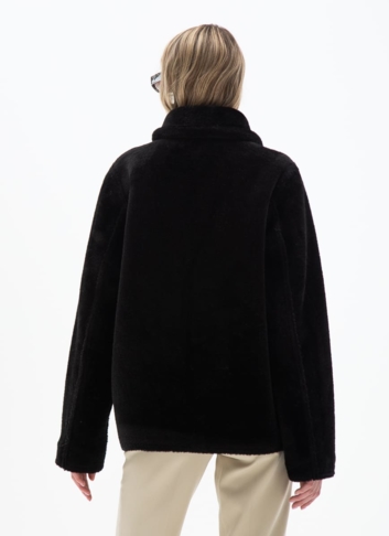 Женская двухсторонняя дубленка из эко кожи с английским воротником