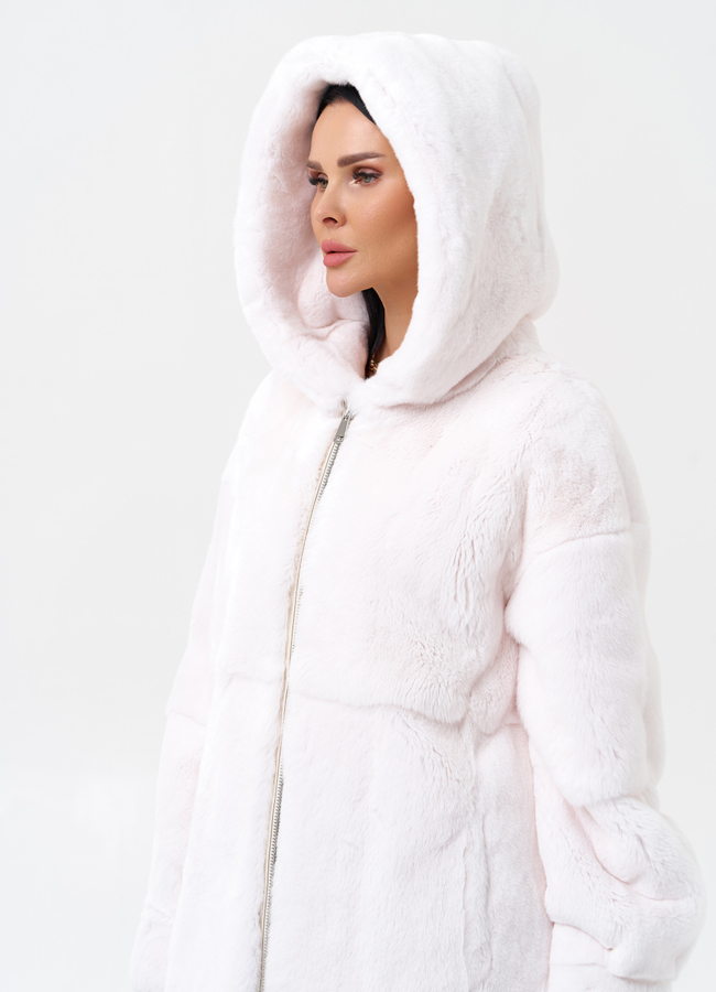 Шуба из меха кролика с капюшоном модель № 29065 универмаг малина