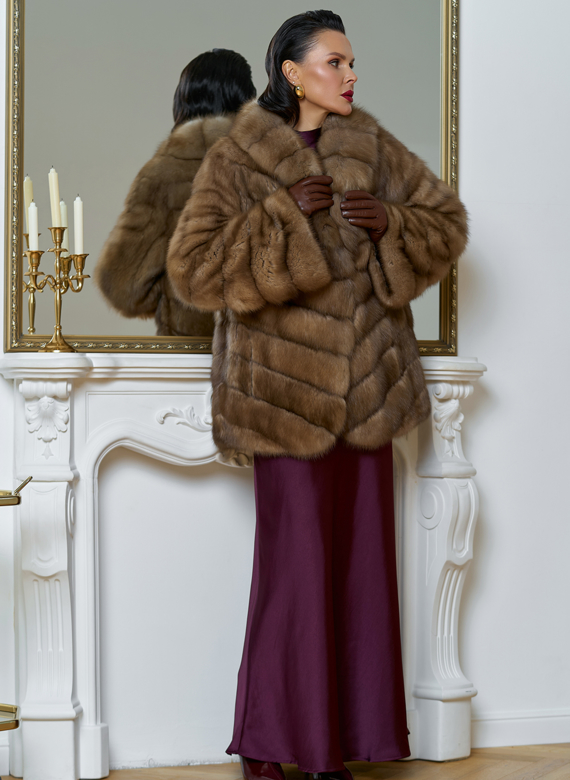 Женская шуба из куницы с воротником шаль Женская шуба из куницы с воротником шаль