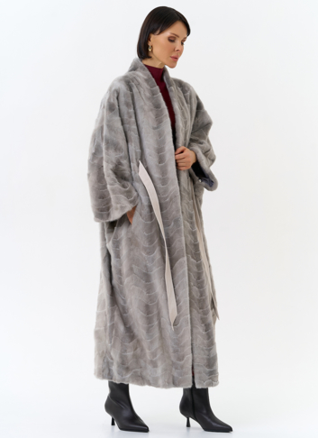 Шуба из меха норки с поясом