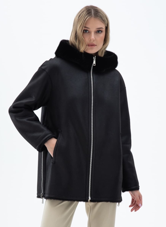 Женская двухсторонняя дубленка из эко кожи с капюшоном