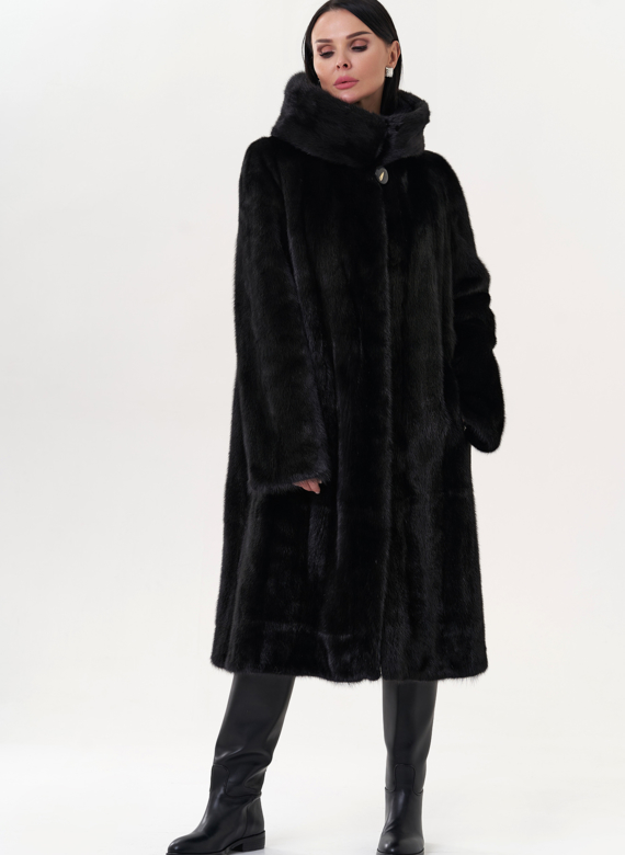 Норковая шуба черного цвета