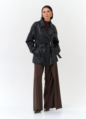 Женская куртка из натуральной кожи с поясом