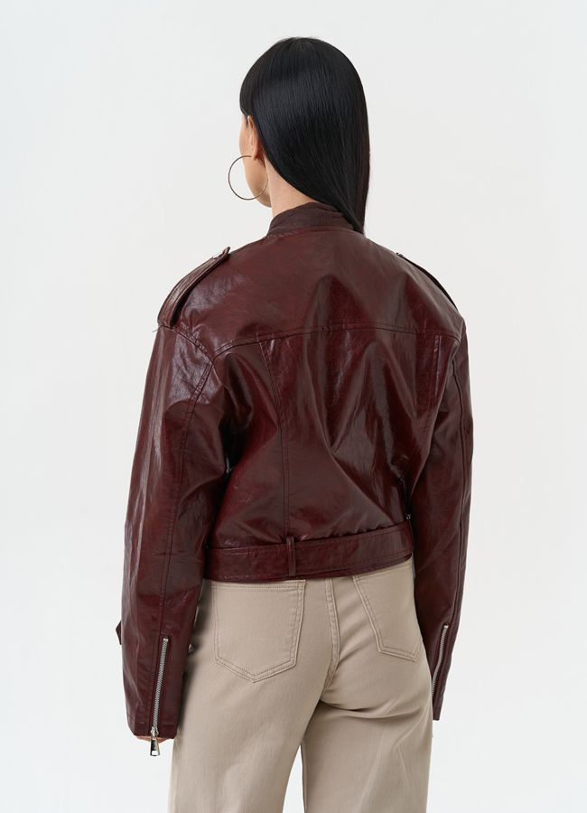 Куртка косуха из эко кожи бордового цвета модель № 30312 в рассрочку