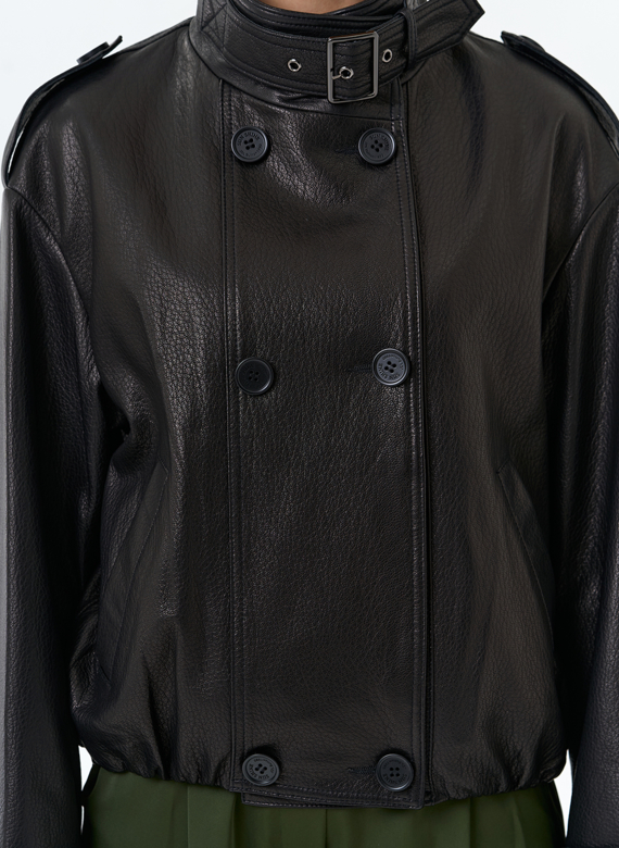 Женская куртка из натуральной кожи