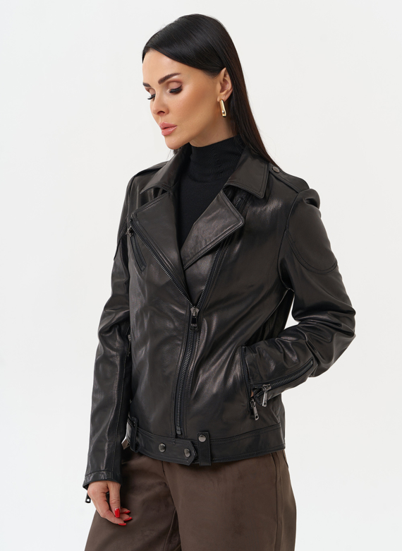 Куртка кожаная черного цвета