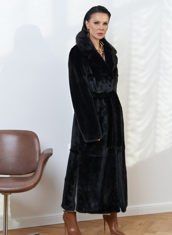 Шуба из меха скандинавской норки