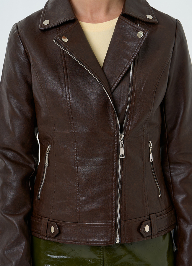 Женская куртка косуха из эко кожи модель № 33156 универмаг малина