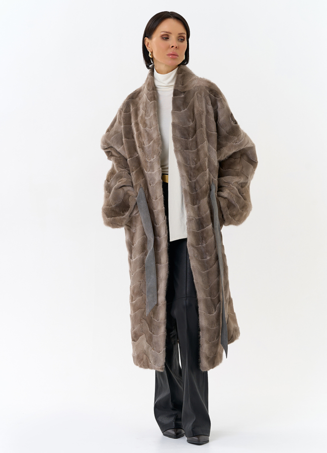 Шуба из меха норки с поясом модель № 31185 в рассрочку