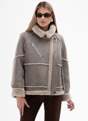 Женская короткая дубленка из эко кожи 