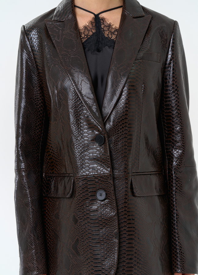 Женский жакет из натуральной кожи модель № 32731 универмаг малина