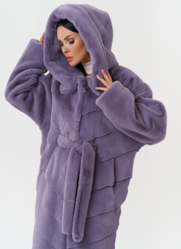 Женская шуба из эко меха с капюшоном