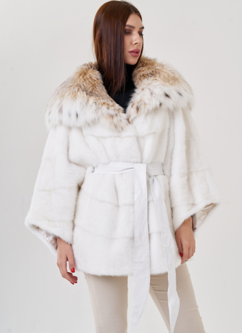 Белая шуба оверсайз с рысью