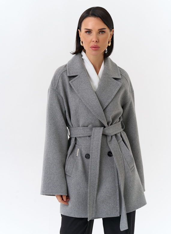 Женское укороченное пальто в сером цвете