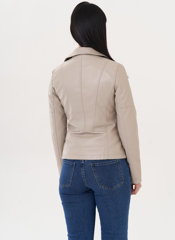 Куртка из эко кожи с отложным воротником