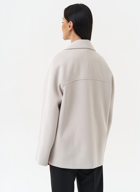 Укороченное двубортное пальто