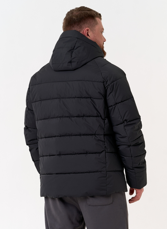 Мужской пуховик черного цвета с капюшоном Мужской пуховик черного цвета с капюшоном