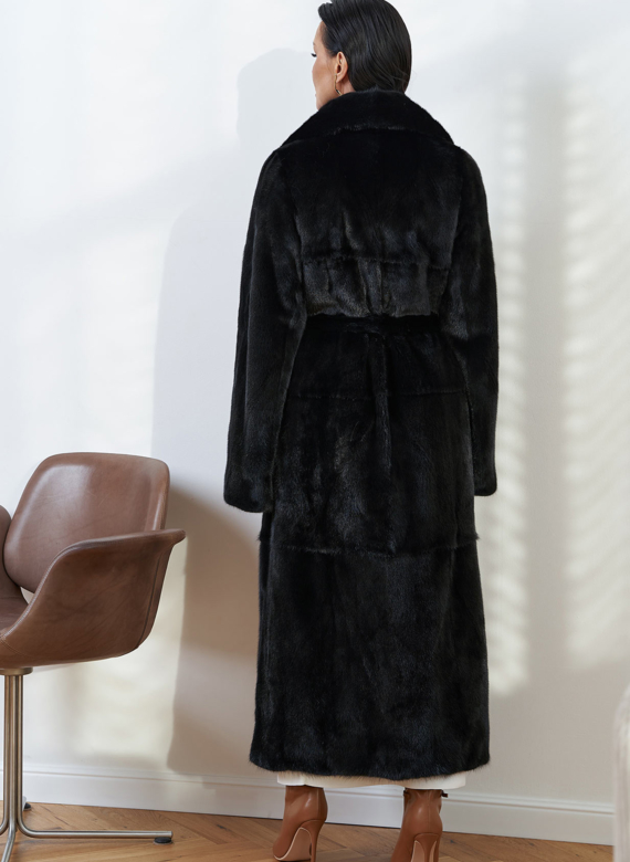 Шуба из меха скандинавской норки