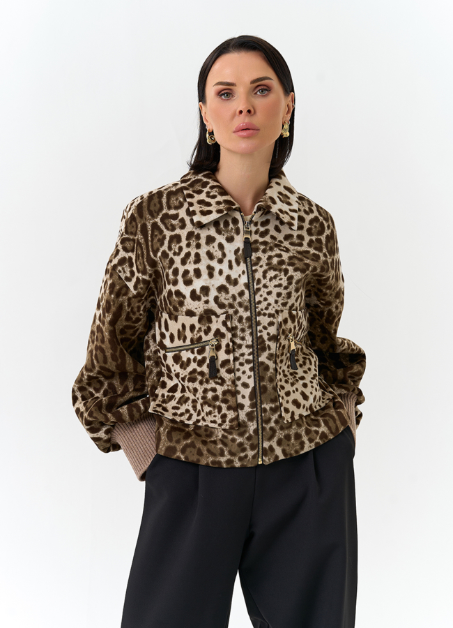 Женское укороченное пальто с анималистическим принтом модель № 32556 меха малина