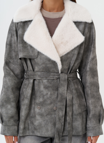 Жакет из эко кожи с отделкой эко мехом