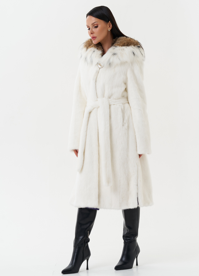 Шуба из белой  норки с капюшоном из рыси модель № 25001 универмаг малина