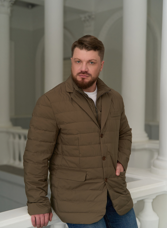 Мужской пуховик со съемной манишкой Мужской пуховик со съемной манишкой