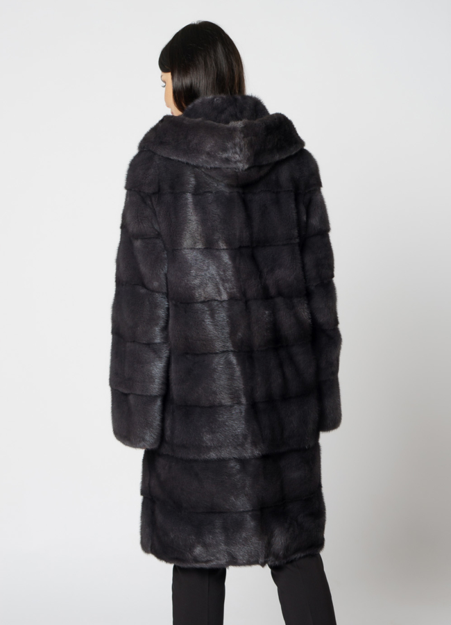 фото Норковая шуба в цвете графит с капюшоном  модель № 24954