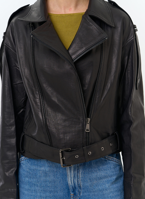 Женская куртка косуха из натуральной кожи