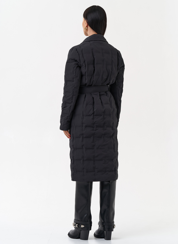 Женское утепленное пальто с английским воротником