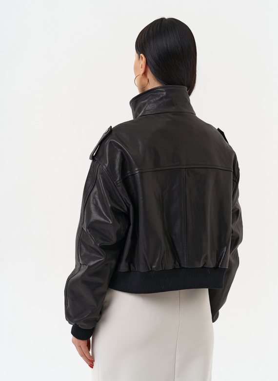 Женская куртка бомбер из натуральной кожи