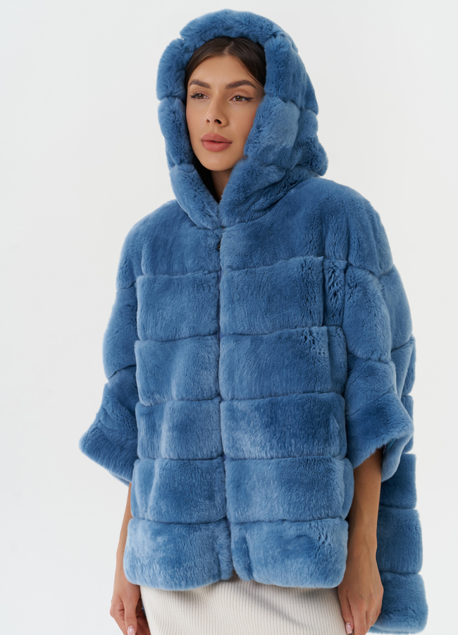 Короткая шуба из меха кролика с капюшоном модель № 25317 универмаг малина