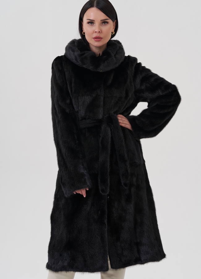 фото Шуба из норки черного цвета с капюшоном  модель № 26287