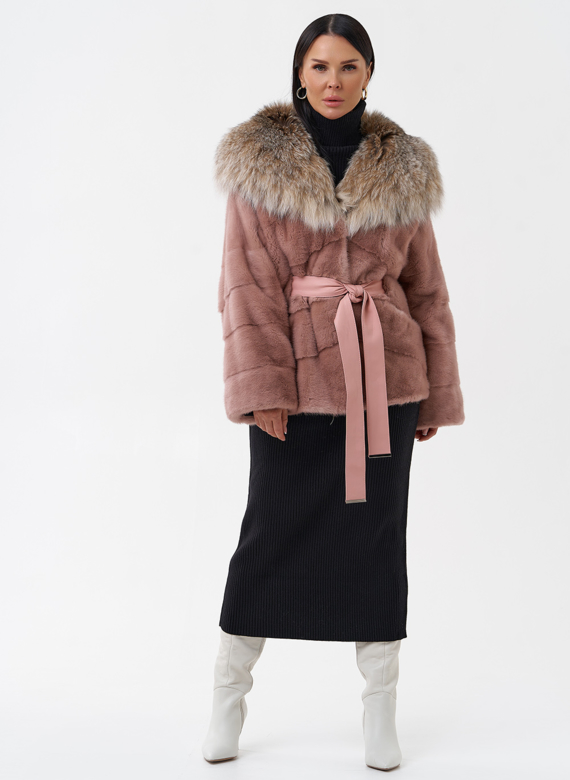 Короткая шуба из норки с капюшоном из рыси