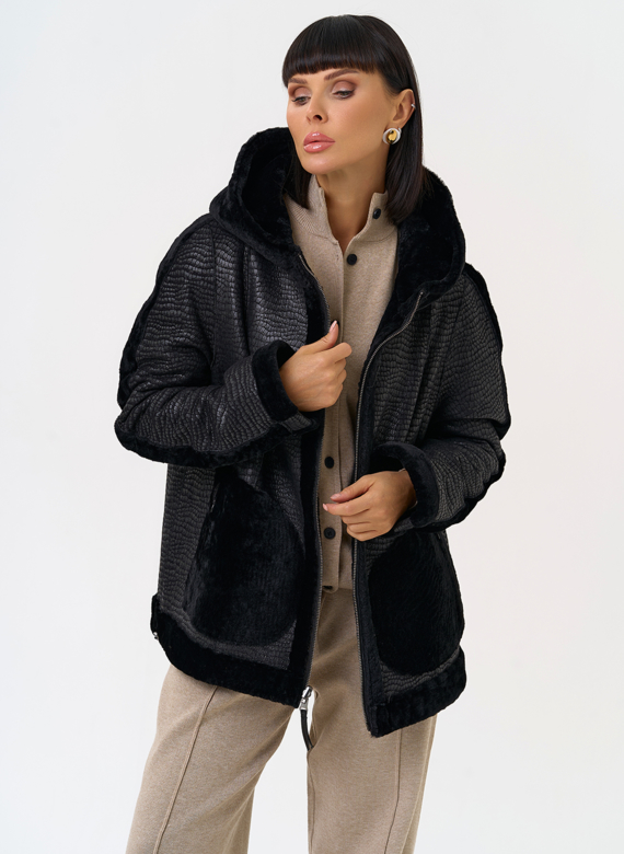 Женская двухсторонняя дубленка с капюшоном