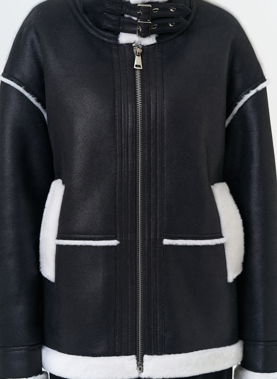 Женская дубленка из эко замши с воротником стойкой