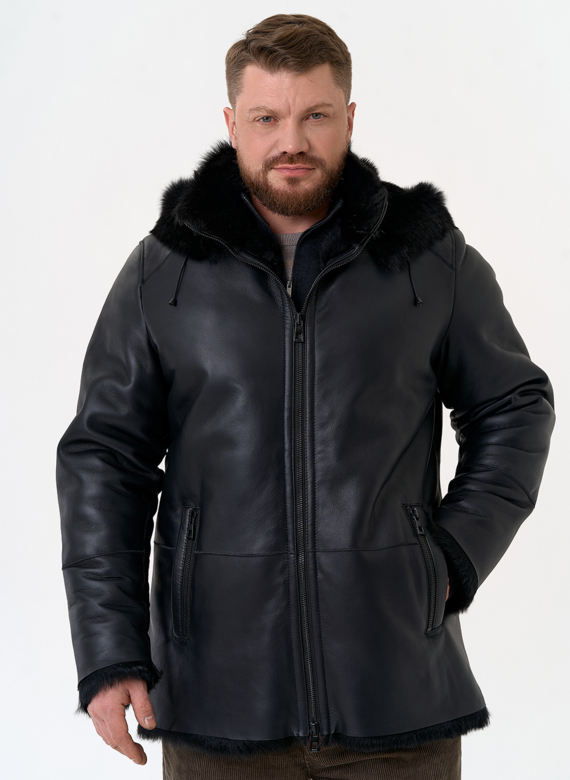 Мужская дубленка черного цвета с капюшоном Мужская дубленка черного цвета с капюшоном