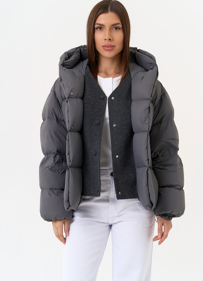 Короткий пуховик с трикотажной манишкой модель № 31539 универмаг малина