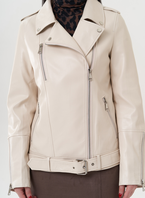 Куртка "косуха" молочного цвета