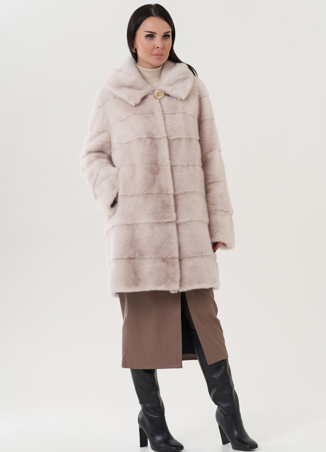 Шуба из норки с капюшоном  модель № 24957 универмаг малина