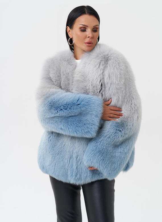 Шуба из меха лисы с принтом деграде