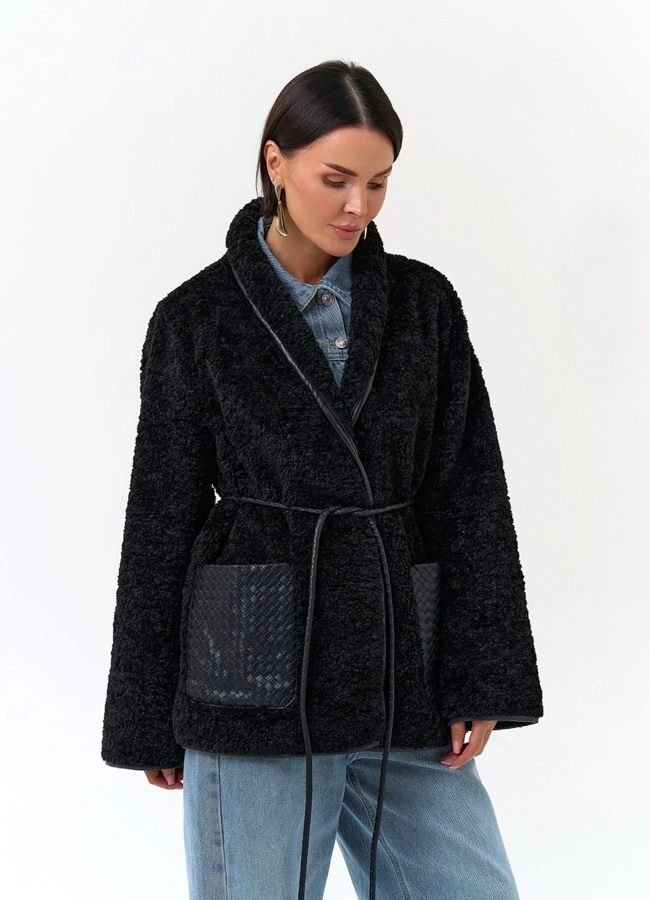 Женская куртка из экомеха с карманами из экокожи модель № 33863 в рассрочку